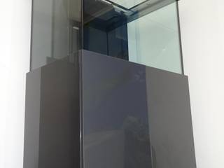 Marine and tropical aquariums with cabinets, Prime Aquariums Ltd Prime Aquariums Ltd Salas modernas