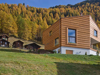 Chalet Diana in Gspon, dreipunkt ag dreipunkt ag Casas modernas: Ideas, imágenes y decoración