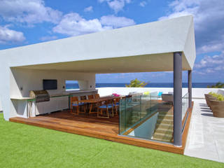 Rum Point, Tye Architects Tye Architects Balcones y terrazas de estilo moderno