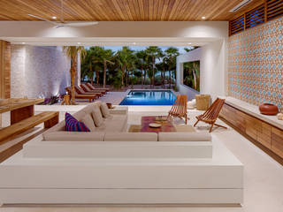 Casa Xixim, Specht Architects Specht Architects Tropical style living room