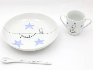 Ensemble de naissance en porcelaine oiseau roi garçon (assiette + tasse + cuillère) personnalisable, Judith Leviant porcelaines Judith Leviant porcelaines オリジナルデザインの キッチン