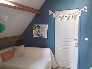 Chambre d'enfant 2, Nhomeade Nhomeade Nursery/kid’s room