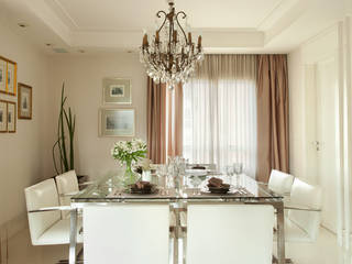 Apartamento na Vila Nova Conceição II, Liliana Zenaro Interiores Liliana Zenaro Interiores Modern dining room