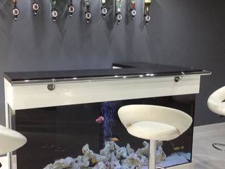 The L-Shaped Bar Aquarium, AquariumGroup AquariumGroup Moderne eetkamers