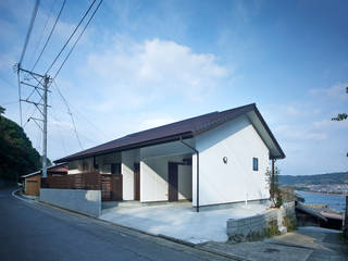 ISHIGAKI NO IE , 鶴巻デザイン室 鶴巻デザイン室 Asian style houses