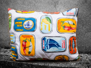 Coussin "sardines en boîte", L'Atelier de Martine L'Atelier de Martine مطبخ