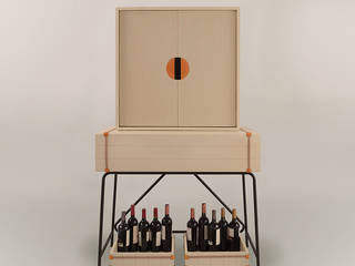 Mueble Bodega, Eugenio Aguirre Eugenio Aguirre モダンデザインの ワインセラー 木 木目調