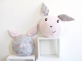 Coussin Lapin, Nine-et-une-chose Nine-et-une-chose オリジナルデザインの 子供部屋