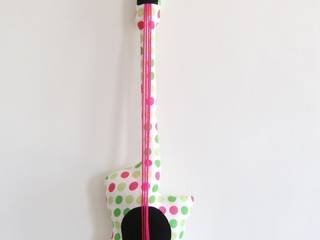 Suspension Murale GUITARE , Nine-et-une-chose Nine-et-une-chose Nursery/kid’s room