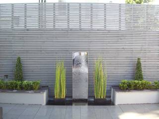 Water Features and Fountains, Unique Landscapes Unique Landscapes 모던스타일 정원