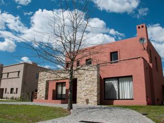 CASA M SAUSALITO - PILAR - BUENOS AIRES - ARGENTINA, Desarrollos Proyecta Desarrollos Proyecta Kolonyal Evler