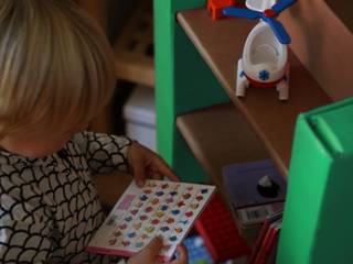 étagère LULU, zerogram zerogram Chambre d'enfant minimaliste