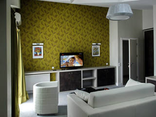 ALUSHTA ROYAL APARTMENTS, MG International MG International Livings de estilo moderno