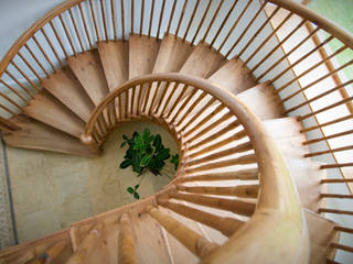 Spiral Staircase, Buscott Woodworking Buscott Woodworking Koridor & Tangga Klasik
