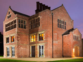 Bewsey Old Hall , Pearson Architects Pearson Architects Rumah Modern