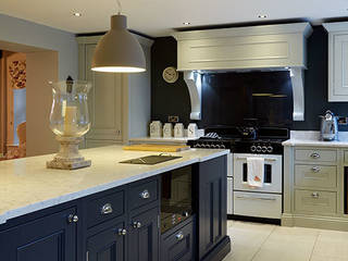 Classic Kitchen in Wakefield at Horbury, Twenty 5 Design Twenty 5 Design Kitchen