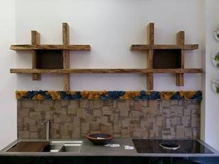Mensole in legno secolare, Aguzzoli Arredamenti Aguzzoli Arredamenti Cocinas de estilo moderno