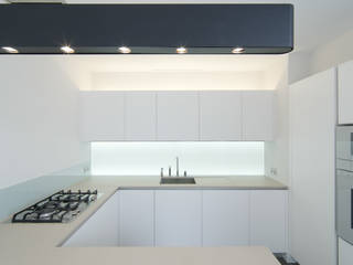 Apartments & Mews Houses, London, LiteTile Ltd LiteTile Ltd Cozinhas modernas