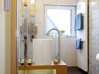 4m² Schlauchbad wird zum Querdenker, Stammer Innenarchitektur Stammer Innenarchitektur Bathroom