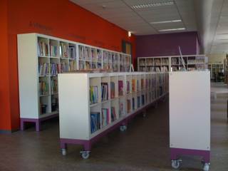 Openbare bibliotheek in Obdam, Delgadodesign Delgadodesign مساحات تجارية
