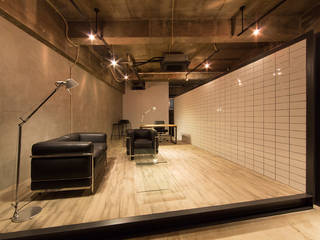 Brightly office, イクスデザイン / iks design イクスデザイン / iks design Commercial spaces