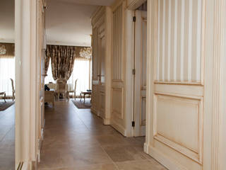 Sandra Libert , Emalia Home Design Emalia Home Design Mediterranean corridor, hallway & stairs
