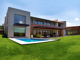 Casa 4 Puntos / Club de Golf BR, MAZ Arquitectos MAZ Arquitectos บ้านและที่อยู่อาศัย