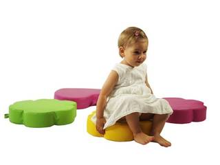 Poduszka serce, Sponge Design Sponge Design Modern nursery/kids room