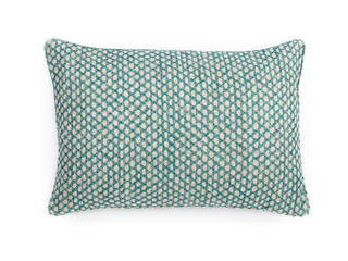 FERMOIE CUSHIONS: Effortlessly combining comfort with quality and style, Fermoie LLP Fermoie LLP غرفة نوم