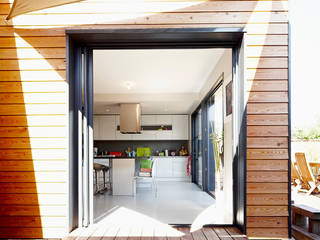 MAISON L33, Cendrine Deville Jacquot, Architecte DPLG, A²B2D Cendrine Deville Jacquot, Architecte DPLG, A²B2D Moderne Häuser