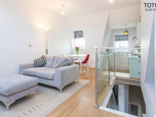 Loft conversion and house remodelling in Wimbledon, TOTUS TOTUS Moderne Wohnzimmer