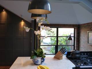 Victorian Townhouse Kitchen, Lothian Design Lothian Design Kitchen