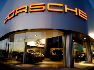 Porsche Center Cordoba Postigo design Espacios comerciales Concesionarios