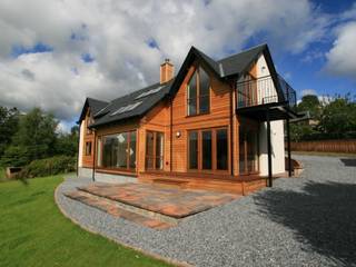 Siberian Larch Cladding by Russwood Russwood - Flooring - Cladding - Decking Nowoczesne domy