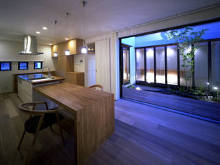 新宮苑の家 House In shinguen, いいつかけんちくこうぼう いいつかけんちくこうぼう Livings de estilo ecléctico