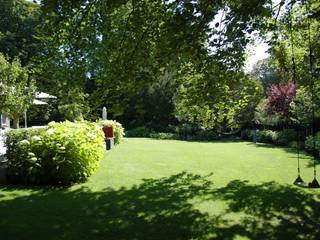 landelijke moderne tuin in Bloemendaal, Biesot Biesot Taman Gaya Country