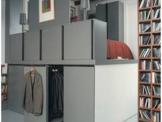 homify Closets de estilo industrial