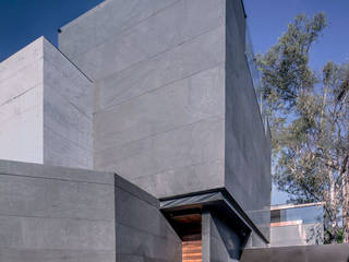 Casa Basaltica, grupoarquitectura grupoarquitectura Minimalist houses