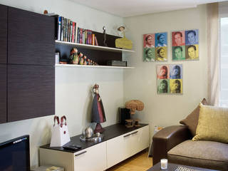 REFORMA DE VIVIENDA C/SAGUES, BARCELONA, DISEÑO Y ARQUITECTURA INTERIOR DISEÑO Y ARQUITECTURA INTERIOR Minimalist living room