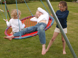 Sharing a Nest Swing Brave Toys Garden Swings & play sets