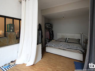 Umbau einer Schreinerei zu Lofts - "Loft 3", tbia - Thomas Bieber InnenArchitekten tbia - Thomas Bieber InnenArchitekten Bedroom