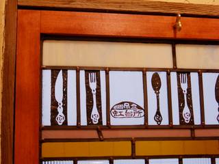 Rainbow Kitchen 千駄木 ハンバーガーレストラン , contemporary glass nido contemporary glass nido Puertas y ventanas de estilo ecléctico