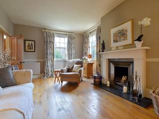 Elegant Sitting Room, Natalie Davies Interior Design Natalie Davies Interior Design Living room