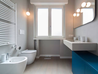 Radiant White, ristrutturami ristrutturami Minimalist Banyo