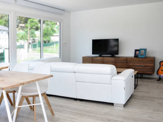 Casa prefabricada de 100 m2 - Casas Cube Casas Cube Salones de estilo moderno