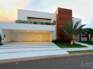 Studio Gilson Barbosa Modern houses