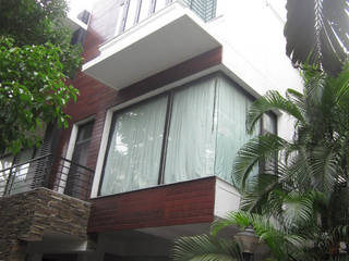 VIJAYA RESIDENTIAL APPARTMENTS, Muraliarchitects Muraliarchitects Moderne Fenster & Türen