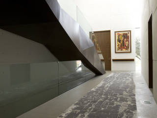 Casa BC, GLR Arquitectos GLR Arquitectos Modern Corridor, Hallway and Staircase