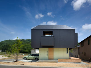 箕面森町の家, 安部秀司建築設計事務所 安部秀司建築設計事務所 Modern home