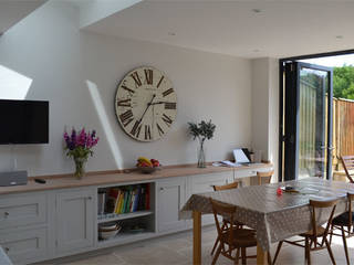 Dining area homify Modern dining room